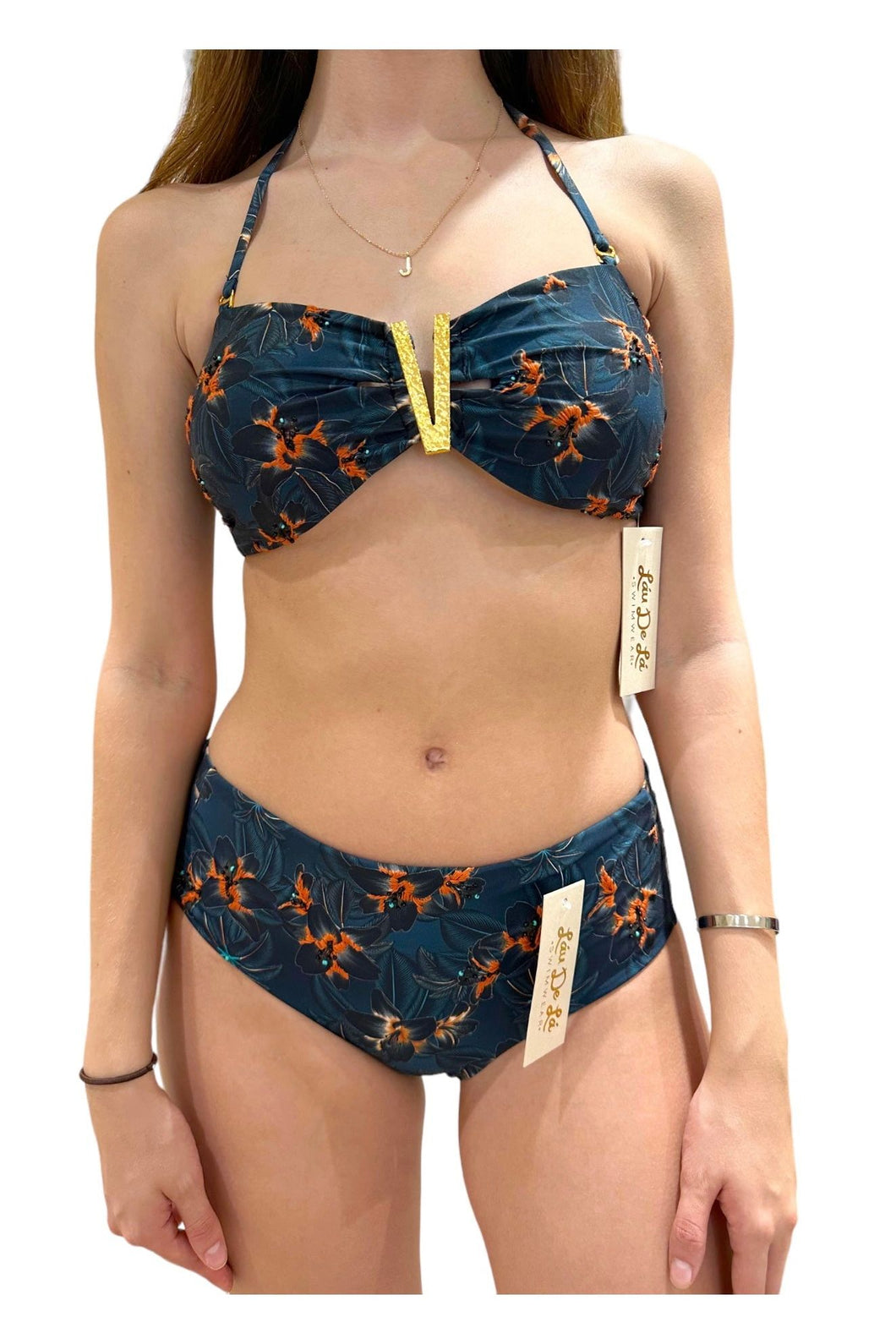 Viola Bikini